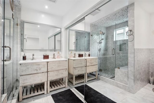 905 Dickson 1, Los Angeles, CA 90292