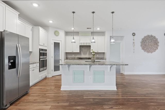 564 Hickman St., Surfside Beach, SC 29575