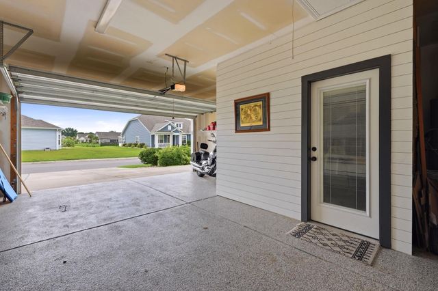 564 Hickman St., Surfside Beach, SC 29575