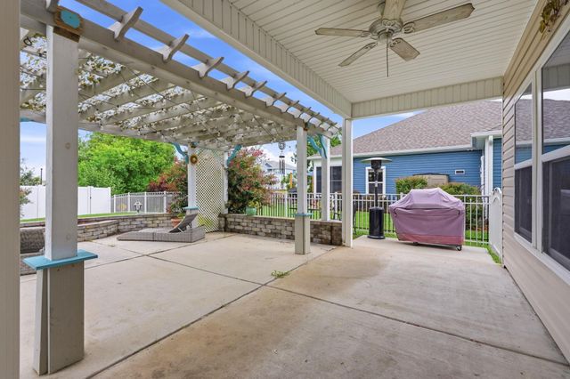 564 Hickman St., Surfside Beach, SC 29575