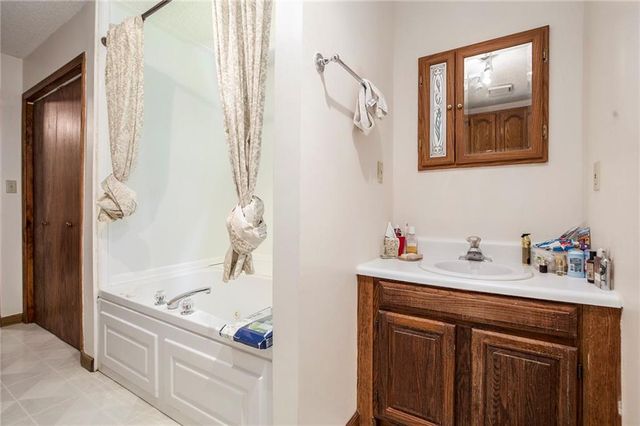 254 Swan Drive, Hiram, GA 30141