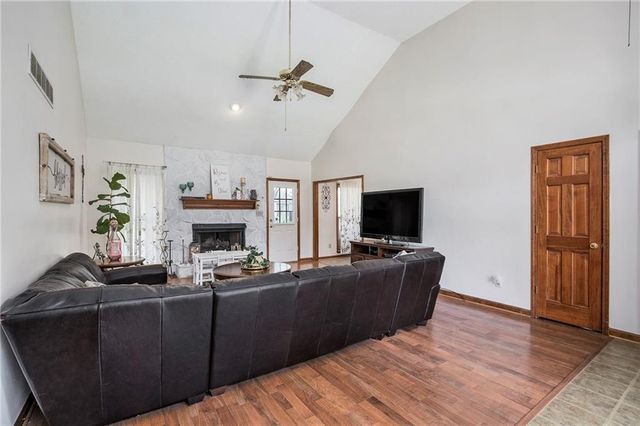 254 Swan Drive, Hiram, GA 30141