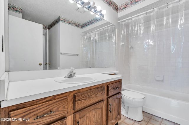 1213 Waters Edge Drive, Toms River, NJ 08753