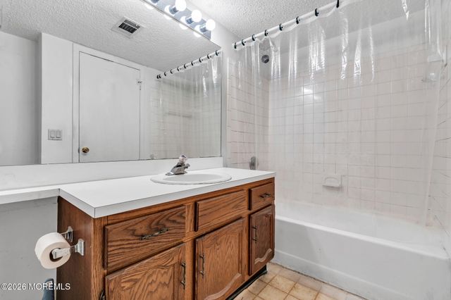 1213 Waters Edge Drive, Toms River, NJ 08753