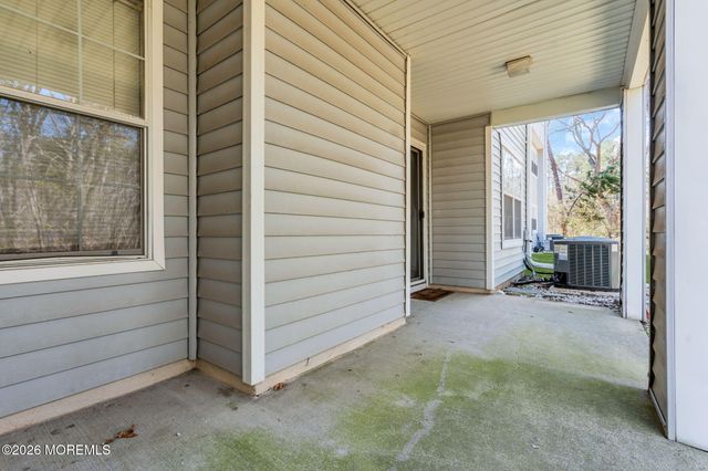 1213 Waters Edge Drive, Toms River, NJ 08753
