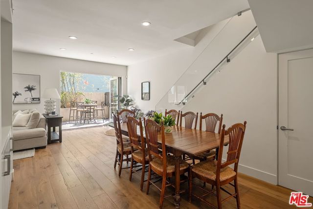 943 16th Street 4, Santa Monica, CA 90403