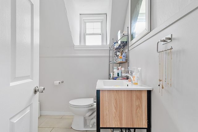 13 Dartmouth 2, Somerville, MA 02145