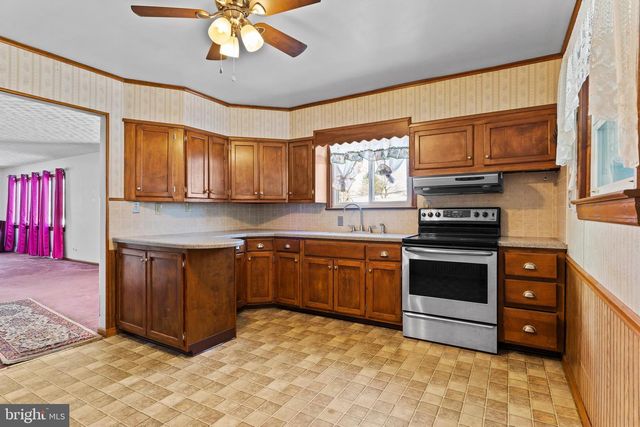 1854 STERRETTS GAP AVENUE, Carlisle, PA 17013