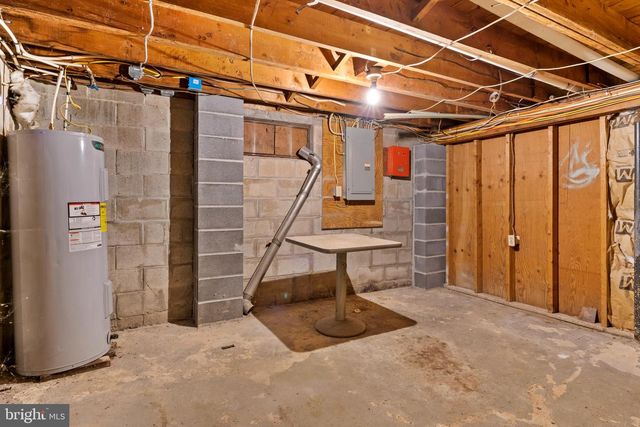 1854 STERRETTS GAP AVENUE, Carlisle, PA 17013