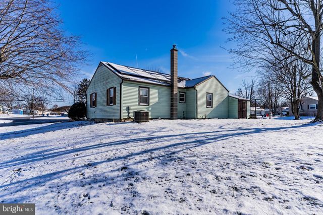 1854 STERRETTS GAP AVENUE, Carlisle, PA 17013