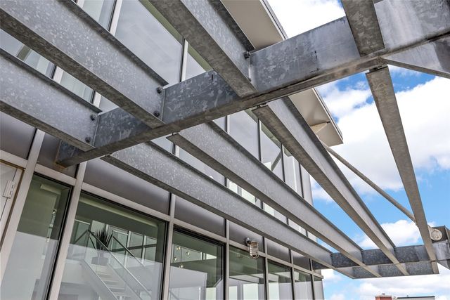 221 E College St 1206, Iowa City, IA 52240