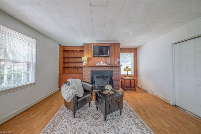 3223 Luther Street, Winston-salem, NC 27127