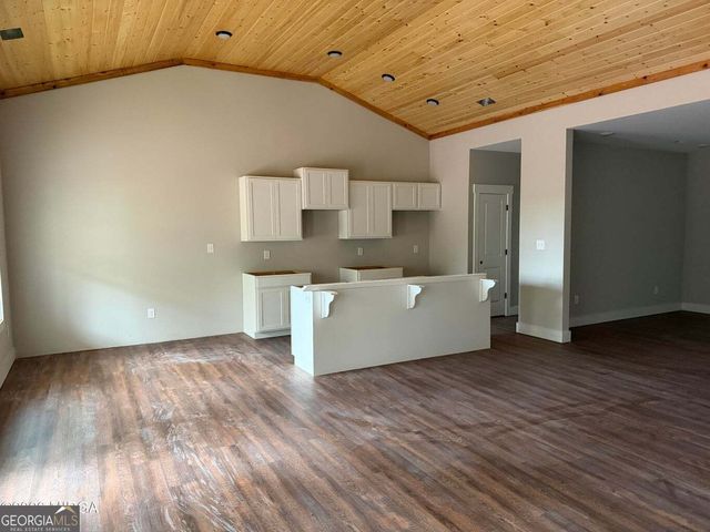 146 Overland Way, Gray, GA 31032