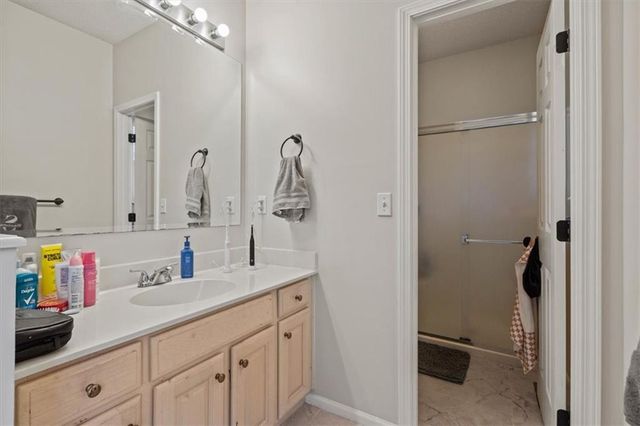 12508 Fountain Lake Drive, Grandview, MO 64030