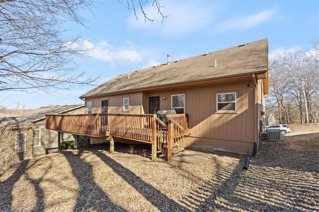 12508 Fountain Lake Drive, Grandview, MO 64030