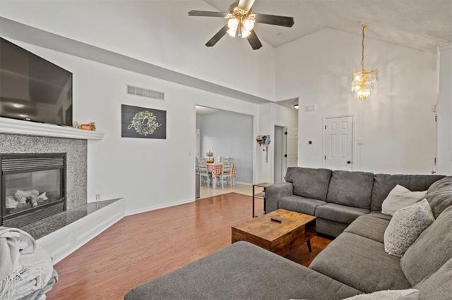 12508 Fountain Lake Drive, Grandview, MO 64030