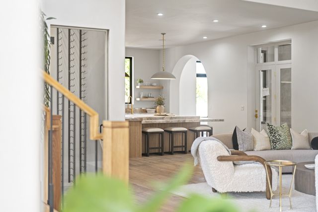 860 Brook Hollow Rd, Nashville, TN 37205