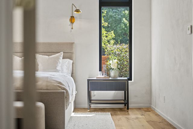 860 Brook Hollow Rd, Nashville, TN 37205