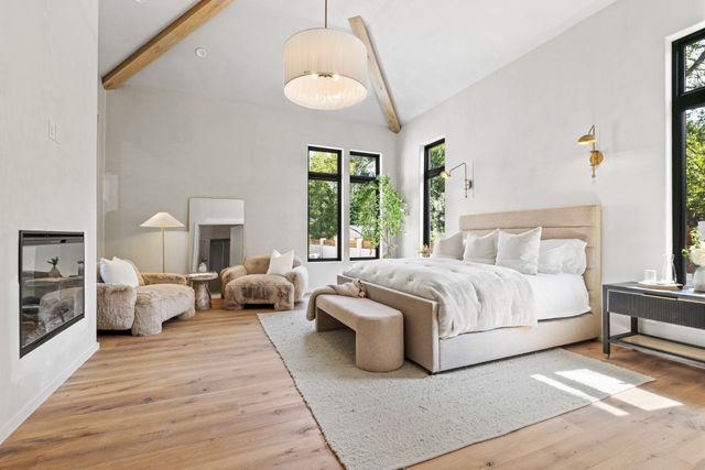 860 Brook Hollow Rd, Nashville, TN 37205