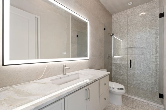 860 Brook Hollow Rd, Nashville, TN 37205