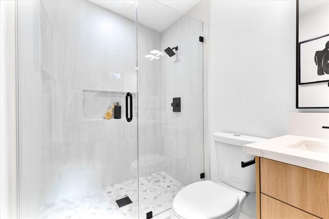 9921 Westwanda Drive, Beverly Hills, CA 90210