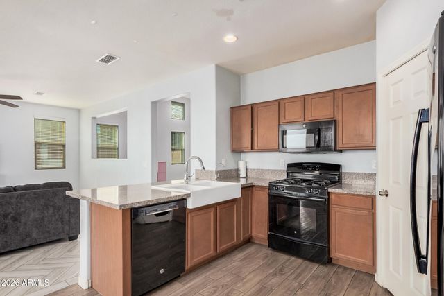 20261 W DESERT BLOOM Street, Buckeye, AZ 85326