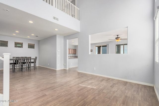 20261 W DESERT BLOOM Street, Buckeye, AZ 85326