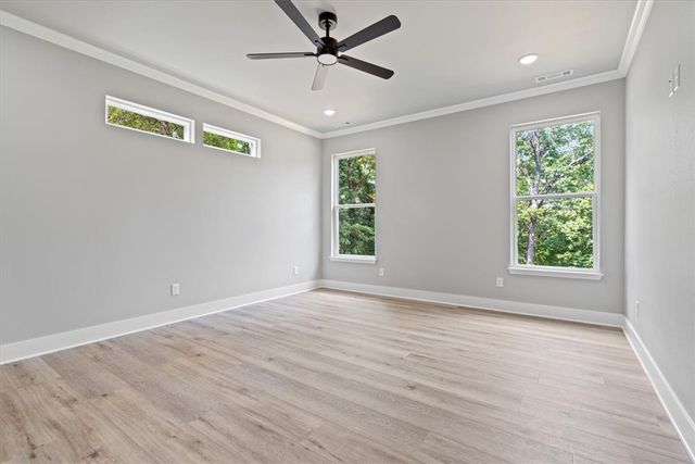 13 Strichen Lane, Bella Vista, AR 72715