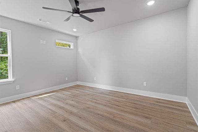 13 Strichen Lane, Bella Vista, AR 72715