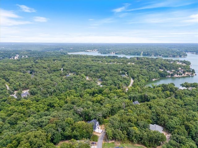 13 Strichen Lane, Bella Vista, AR 72715