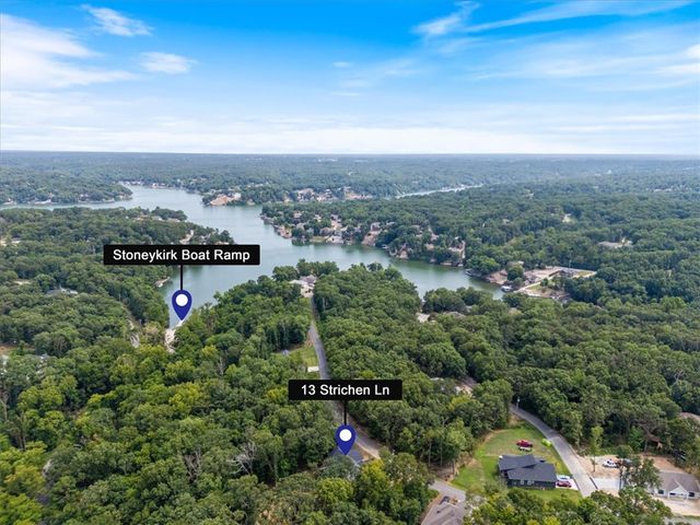 13 Strichen Lane, Bella Vista, AR 72715