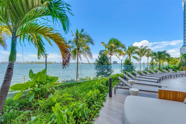 700 NE 24th St 1203, Miami, FL 33137
