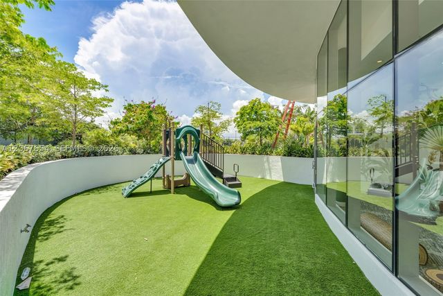700 NE 24th St 1203, Miami, FL 33137