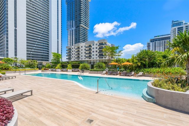 700 NE 24th St 1203, Miami, FL 33137