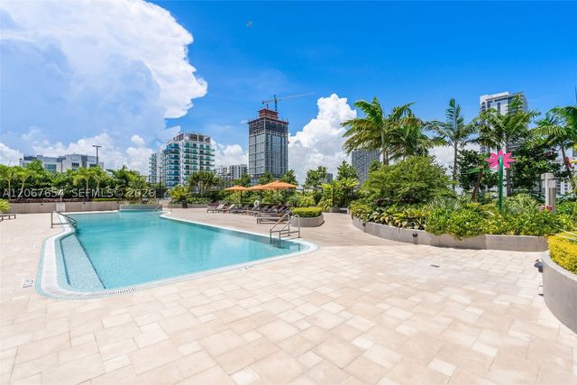 700 NE 24th St 1203, Miami, FL 33137