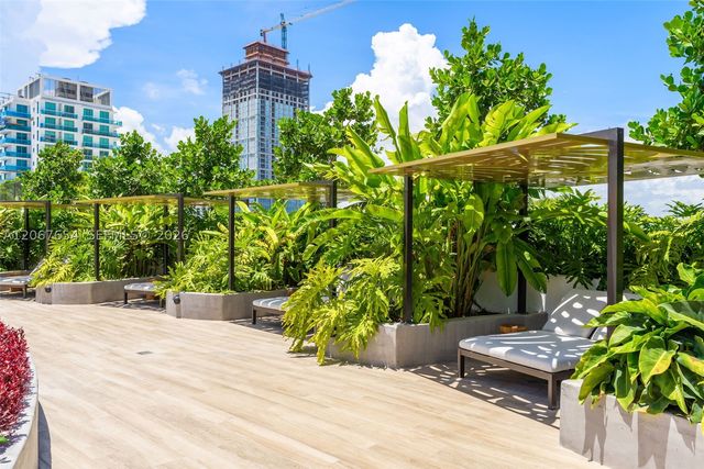 700 NE 24th St 1203, Miami, FL 33137