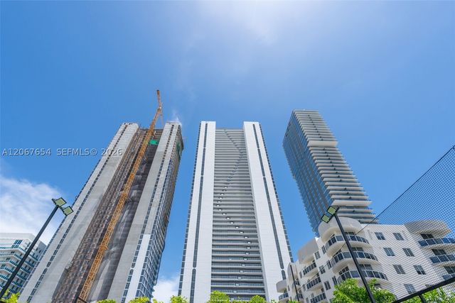 700 NE 24th St 1203, Miami, FL 33137