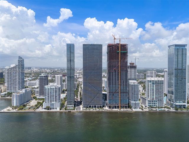 700 NE 24th St 1203, Miami, FL 33137