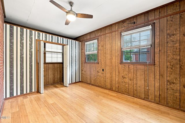 719 Greenwood Drive, Burlington, NC 27217