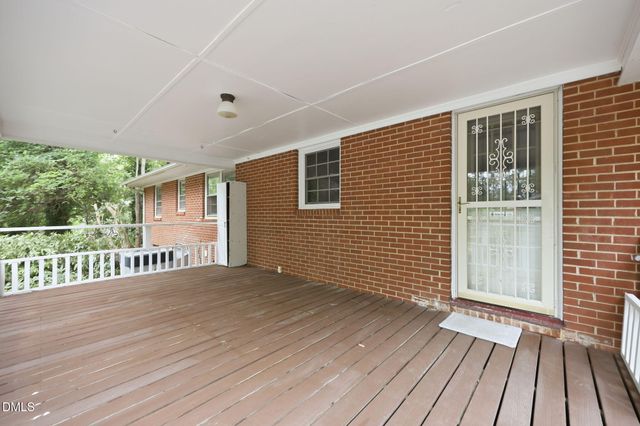 719 Greenwood Drive, Burlington, NC 27217