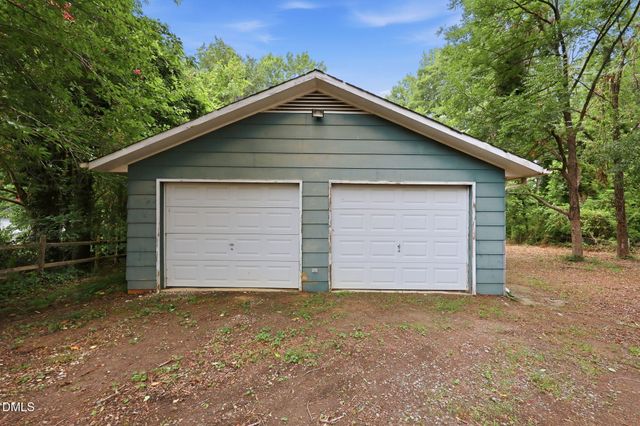 719 Greenwood Drive, Burlington, NC 27217