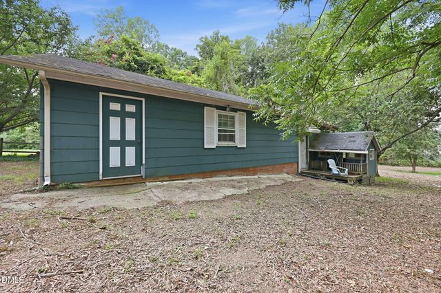 719 Greenwood Drive, Burlington, NC 27217