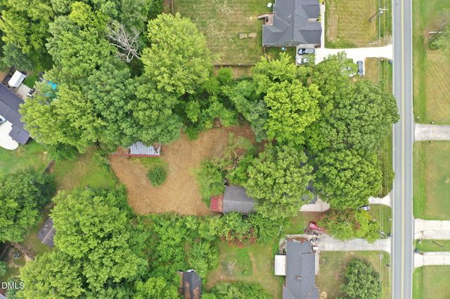 719 Greenwood Drive, Burlington, NC 27217