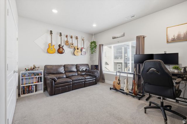 698 E 730 N, Hyrum, UT 84319