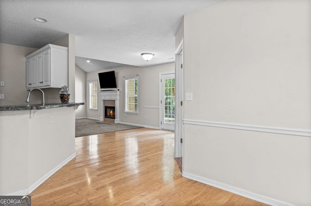 120 Hemlock Drive, Newnan, GA 30263