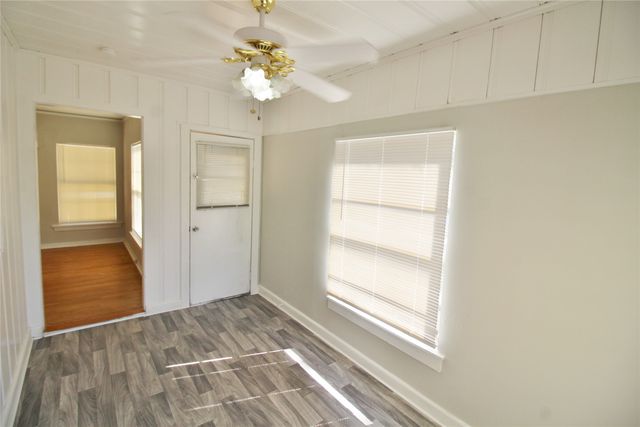 3427 Kinmore Street, Dallas, TX 75223