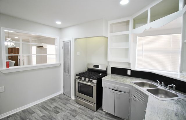 3427 Kinmore Street, Dallas, TX 75223