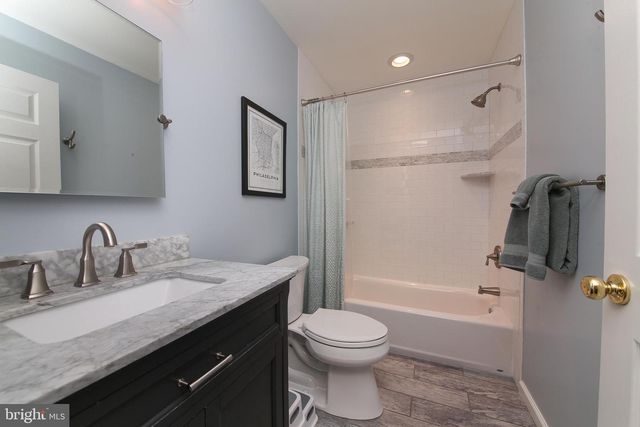 473 FORT HILL CIR, Fort Washington, PA 19034