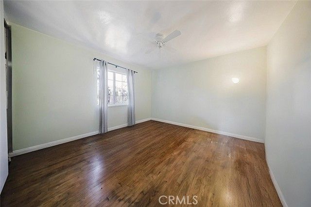 14305 Osborne Street, Panorama City (los Angeles), CA 91402