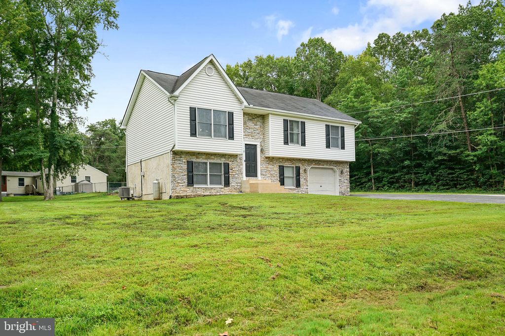 8 WOODSIDE DR, Chesapeake City, MD 21915